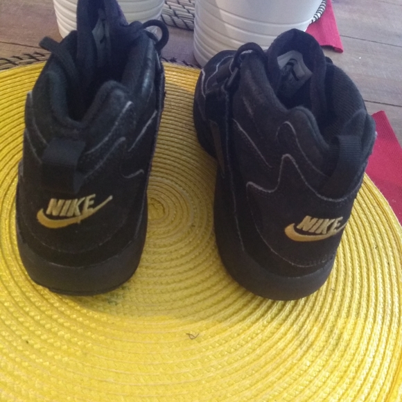Nike Diamond Turf 2010 Boys sneakers size 2y - Picture 7 of 9